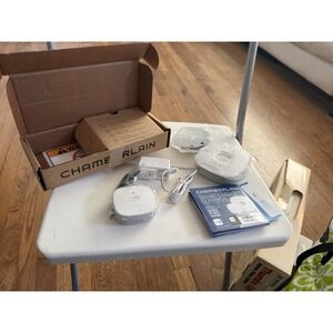 Chamberlain MyQ Wireless Smart Garage Door Hub and Controller New & Open Box